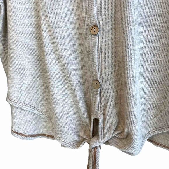 Botanique Waffle Knit Bubble Sleeve Top - Picture 6 of 10